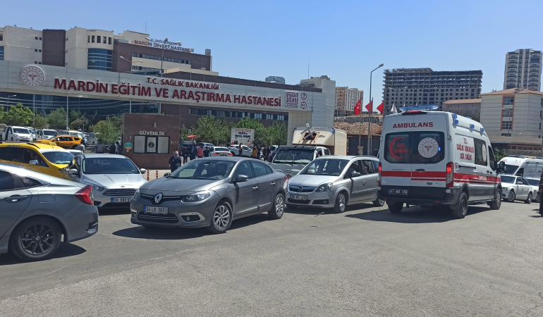 Mardin’de balkondan düşen minik Hazal hayatını kaybetti