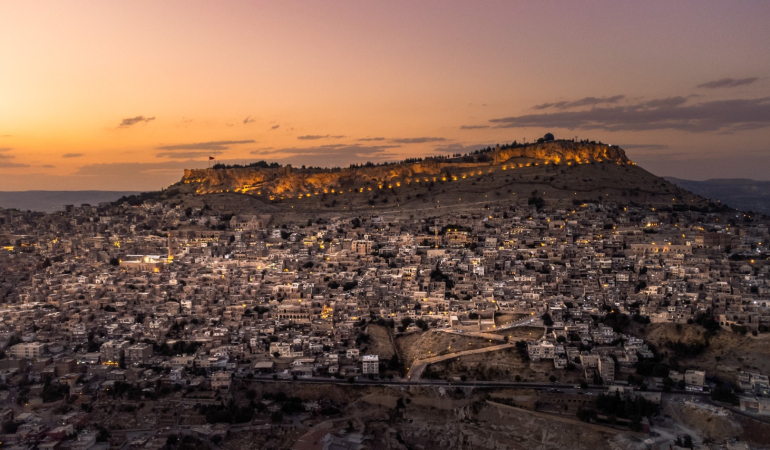 Mardin OSB’de geceyi alevler aydınlattı