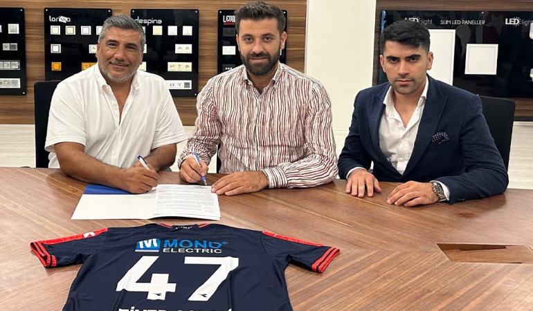Mardin 1969 Spor’un forma sırt sponsoru Mono Elektrik oldu