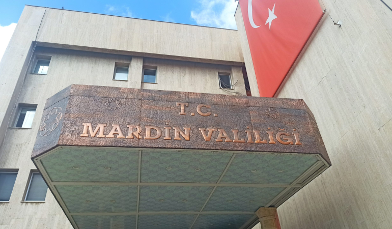 Mardin’de işletmelerin müzik yayın saatlerine düzenleme
