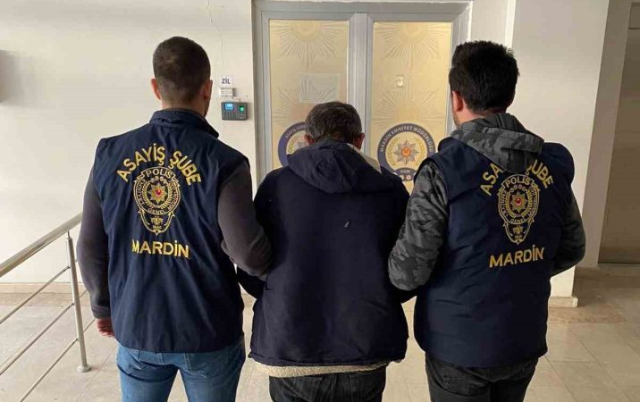 Mardin’de firari hırsızlık hükümlüsü, hırsızlık yaparken yakalandı
