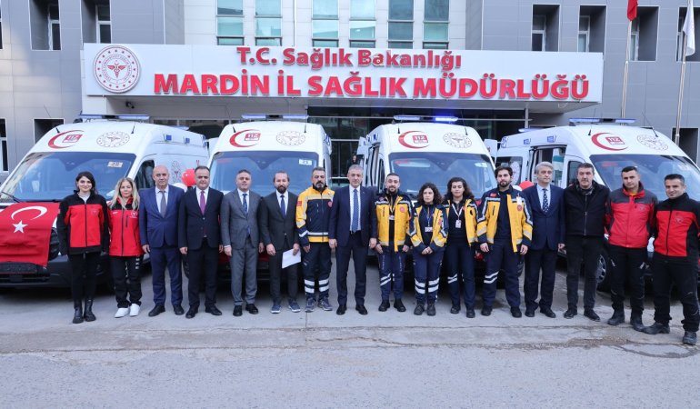 Mardin’de tam donanımlı 4 ambulans hizmete girdi