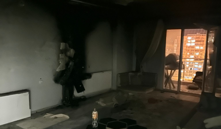 Mardin’de patlayan klima motoru yangına neden oldu