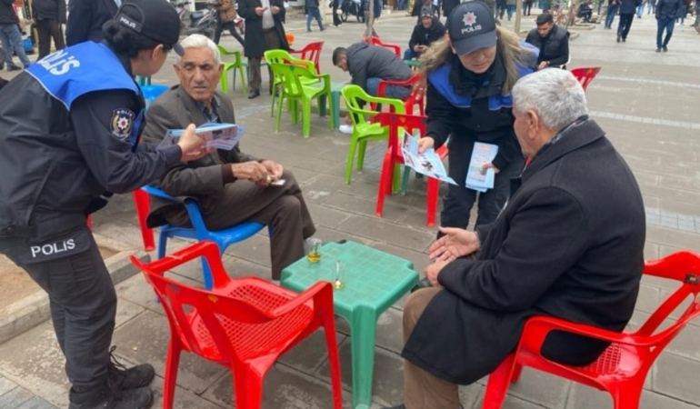 Kızıltepe’de vatandaşlar dolandırıcılara karşı bilgilendirildi