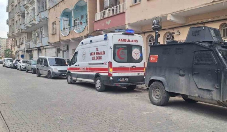 Kızıltepe’de haber alınamayan genç, evinde ölü bulundu