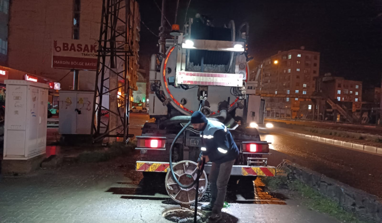 MARSU, gece boyunca çalışmalarını sürdürdü