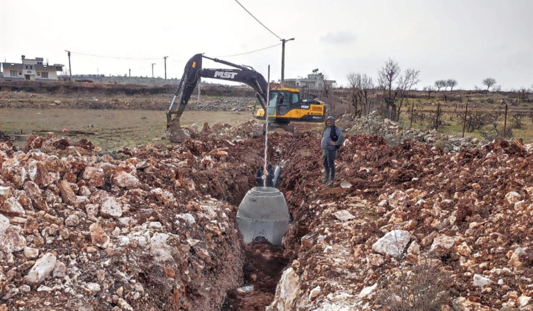 Bahçebaşı Mahallesine Kanalizasyon Hattı Döşendi