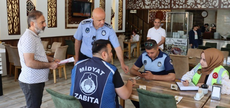 midyat-ta-kafe-ve-restoranlarda-denetim-yapildi-