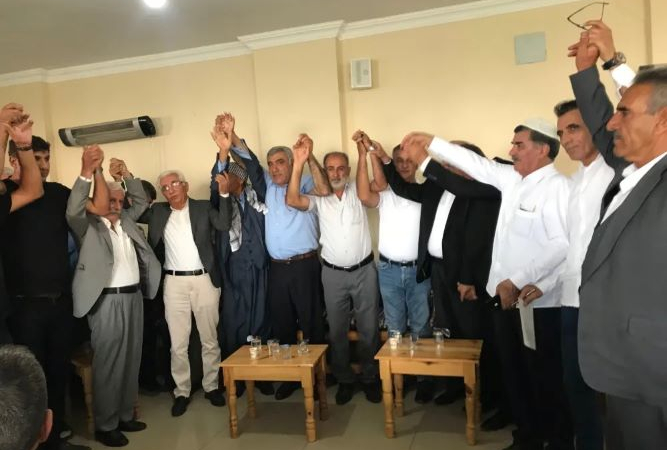 İki aile arasındaki husumet barış töreni ile sona erdi