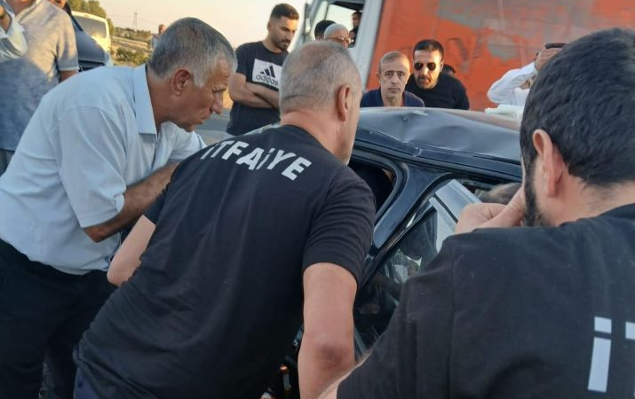 Mardin’de iki otomobil çarpıştı: 4 yaralı
