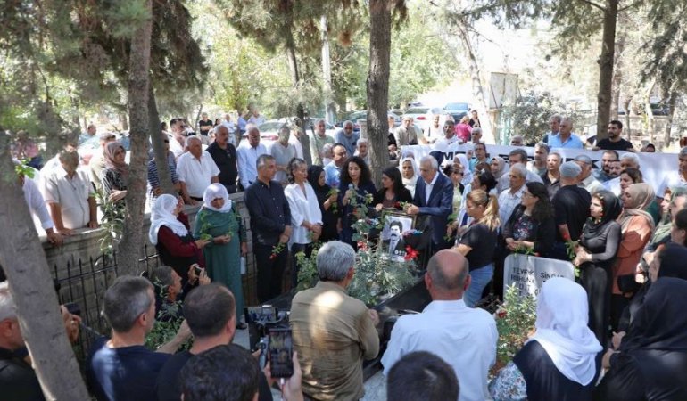 Mehmet Sincar, mezarı başında anıldı