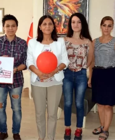 kirmizi-balon-kampanyasina-akdeniz-es-baskani-mutludan-destek-TZL1YTfw.jpg