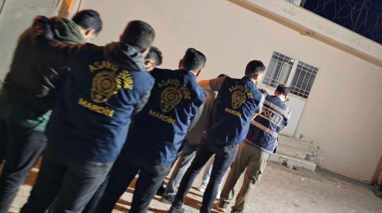 Mardin’de husumetlilerin sopalı kavgasında 7 tutuklama