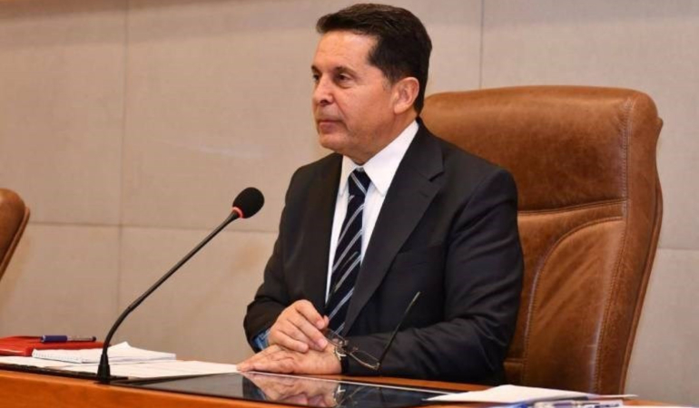 Ahmet Özer: “Bitmesi için yıllardır mücadele etmeme rağmen bugün terör ile ilişkilendirmeyi bir zül olarak kabul ediyorum”