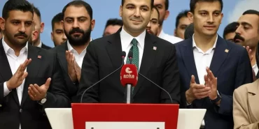 chp-genclik-kollari-baskani-cem-aydin-kimdir-cem-aydin-nereli-cem-aydin-neden-ObGrA43K.jpg