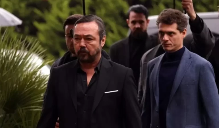 Hudutsuz Sevda 50. bölüm fragmanı izle