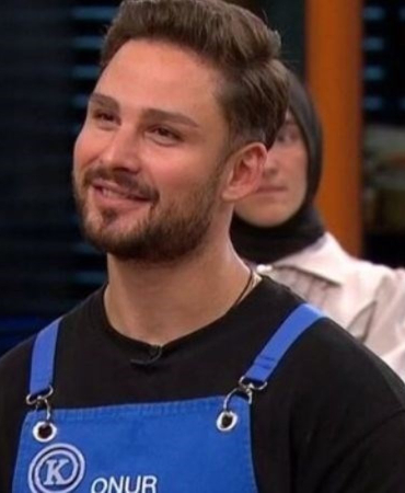 masterchef-sampiyonu-onur-kimdir-onur-uresin-kac-yasinda-nereli-LnvBWy7p.jpg