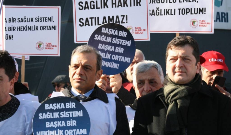 Beyaz Yürüyüş Sürüyor