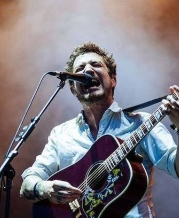 ingiliz-punk-ve-folk-sarkicisi-frank-turner-istanbulda-konser-verecek-gpYpYieO.jpg
