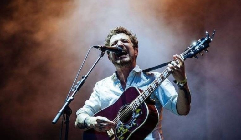 İngiliz punk ve folk şarkıcısı Frank Turner İstanbul’da konser verecek