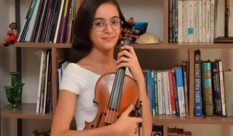 Laçin Akyol kimdir, kaç yaşında? Genç kemancı Laçin Akyol neden öldü?