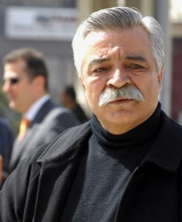 ozan-arif-kimdir-arif-sirin-kac-yasinda-neden-oldu-DnKI31l8.jpg