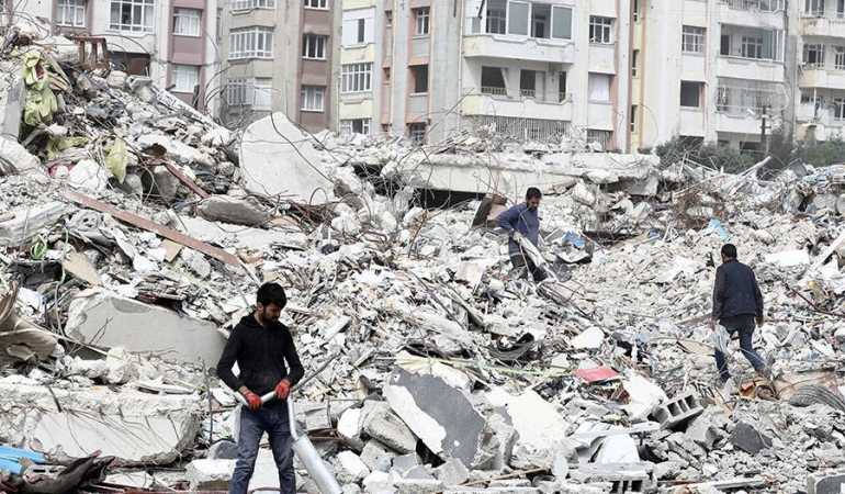Yunanistan’da Deprem Alarmı: Bilim İnsanları Büyük Bir Sarsıntı Bekliyor