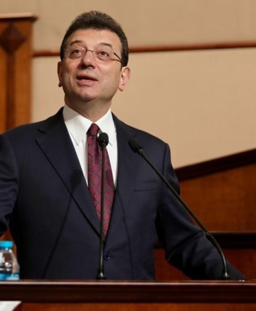 ekrem-imamoglu-kimdir-ekrem-imamoglunun-siyasi-ve-ozel-yasami-yPL6VI8O.jpg