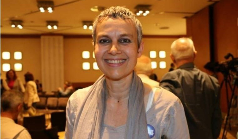 Esra Mungan kimdir? Esra Mungan’a neden kampüs yasağı verildi?