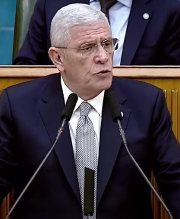 iyi-parti-genel-baskani-dervisoglundan-imamoglu-tepkisi-akilla-hukukla-aciklanabilecek-bir-sey-degildir-AhXliBhk.jpg