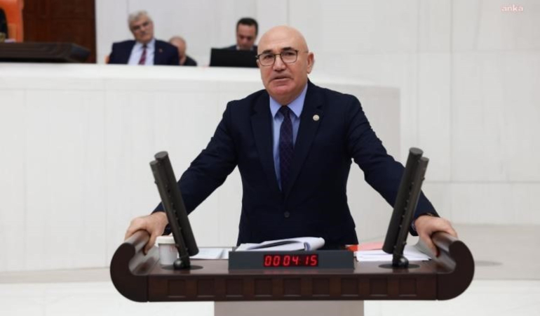 Mahmut Tanal kimdir, nerenin milletvekili? Mahmut Tanal nereli, evli mi?