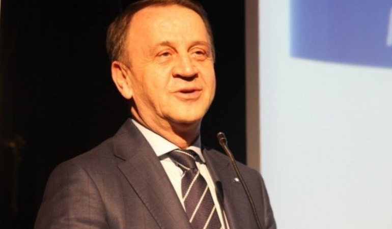 Özcan Işıklar kimdir? Eski Silivri Belediye Başkanı Özcan Işıklar kaç yaşında, nereli?