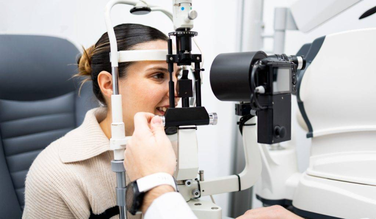 Trifokal Lens Nedir, Kimler İçin Uygun?