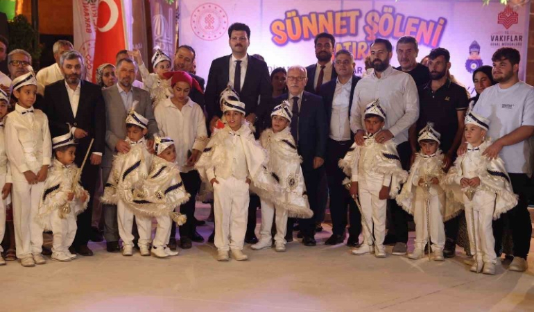 Mardin’de 26 çocuk için sünnet töreni düzenlendi