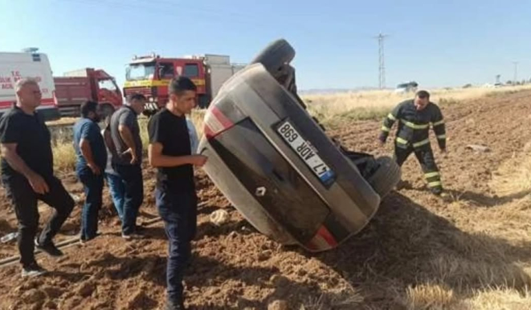 Mardin’de otomobil takla attı; sürücü ile kızı yaralandı