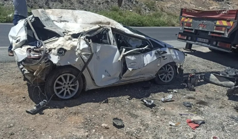 Mardin’de otomobil takla attı: 1 ölü, 1 yaralı