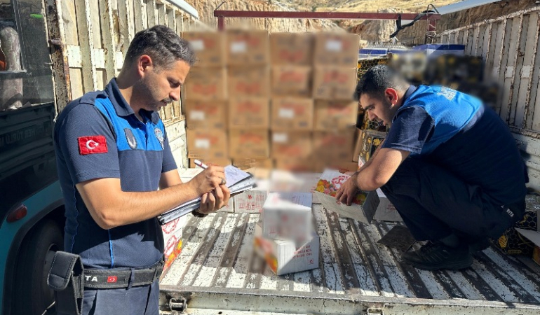 Mardin’de tarihi geçmiş gıda ürünlerine el konuldu