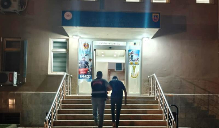 Mardin’de anız yakıp paylaştı, jandarma gözaltına aldı