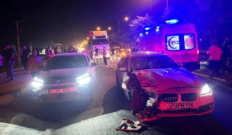 Mardin’de 4 otomobil birbirine girdi: 9 Yaralı