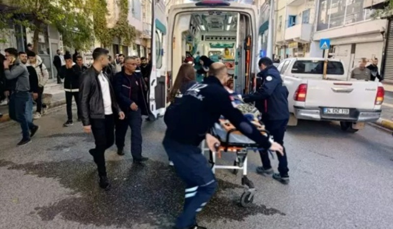 Mardin’de okul önünde otomobilin çarptığı çocuk ağır yaralandı