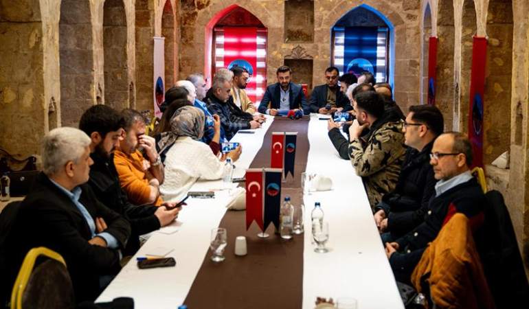 7f0838c1-6fad-422b-95b0-e9109b34e0c9